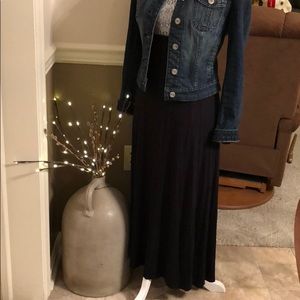 American eagle black skirt